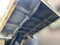 三菱ふそうキャンターダンプ小型（2t・3t）[写真13]