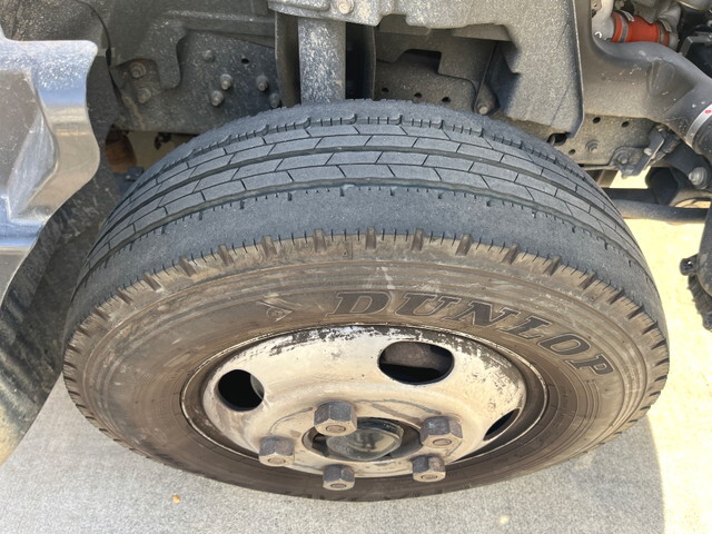 三菱ふそうキャンターダンプ小型（2t・3t）[写真14]