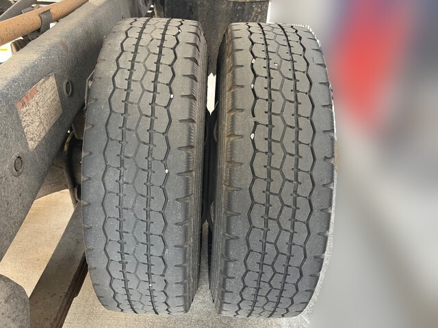 三菱ふそうキャンターダンプ小型（2t・3t）[写真17]