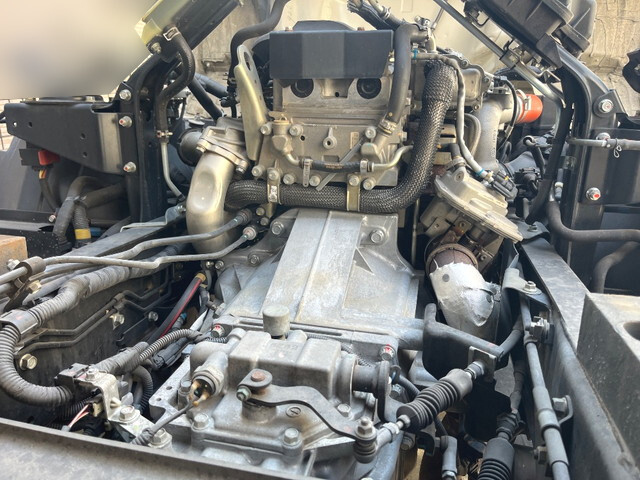 三菱ふそうキャンターダンプ小型（2t・3t）[写真23]