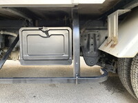 トヨタダイナアルミバン小型（2t・3t）[写真32]