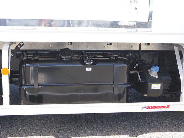 三菱ふそうファイター冷凍車（冷蔵車）中型（4t）[写真17]