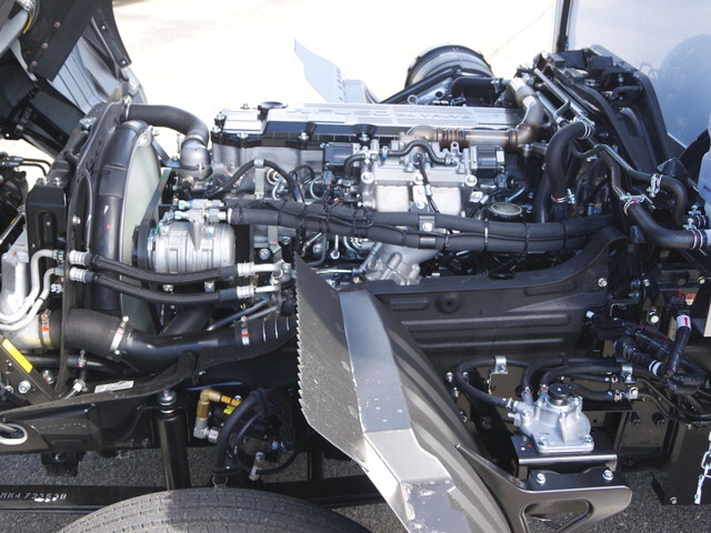 三菱ふそうファイター冷凍車（冷蔵車）中型（4t）[写真28]