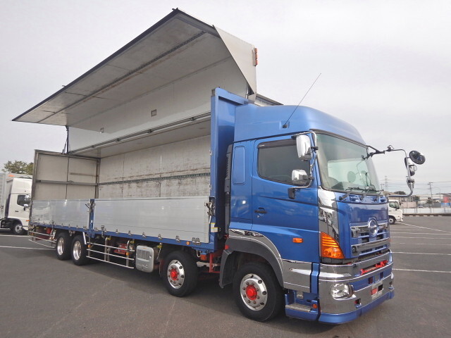 日野プロフィアアルミウイング大型（10t）[写真03]