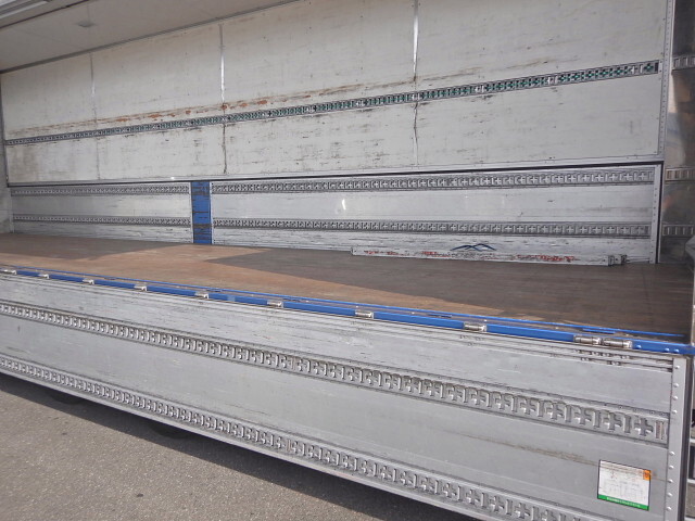 日野プロフィアアルミウイング大型（10t）[写真33]