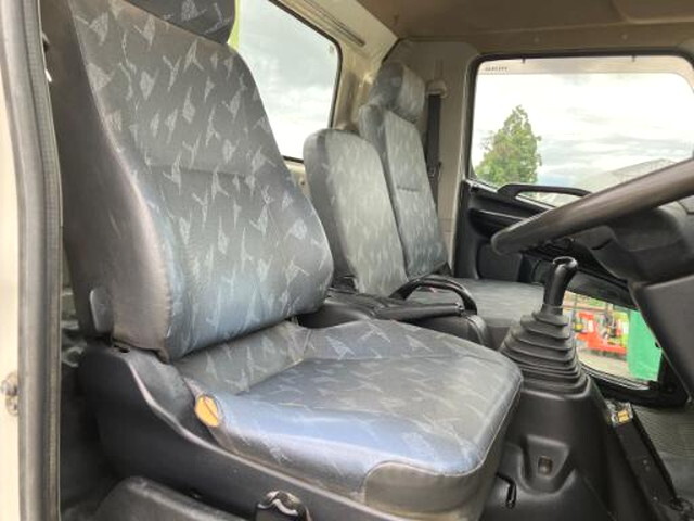 日野レンジャーダンプ中型（4t）[写真30]