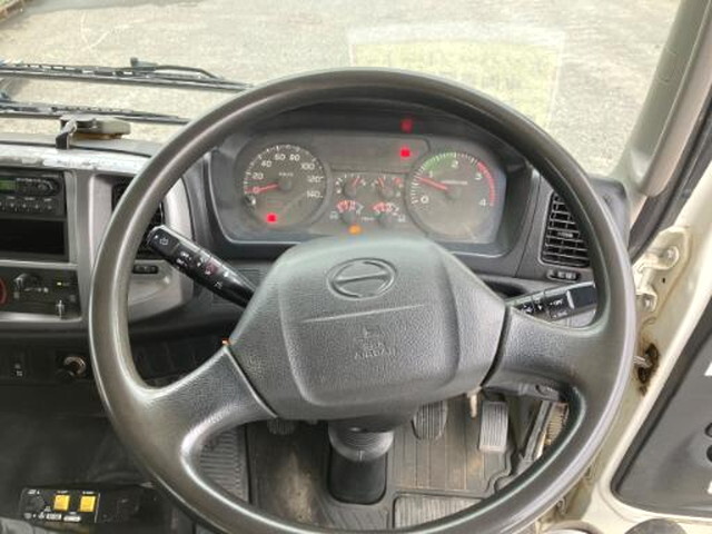 日野レンジャーダンプ中型（4t）[写真31]