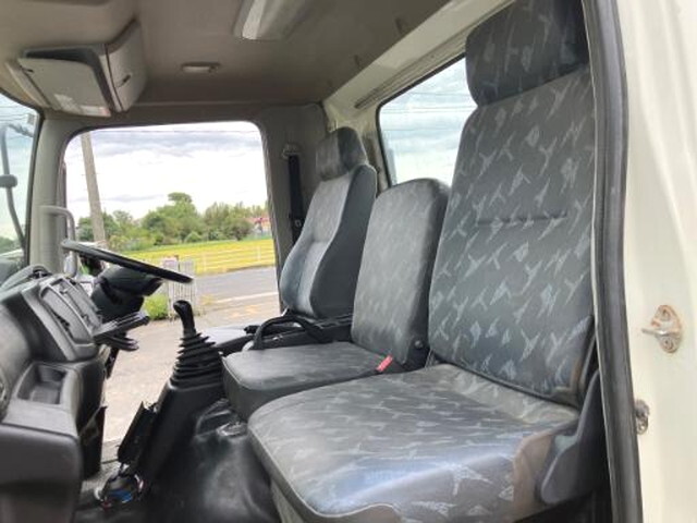 日野レンジャーダンプ中型（4t）[写真32]