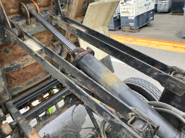 日野レンジャーダンプ中型（4t）[写真07]