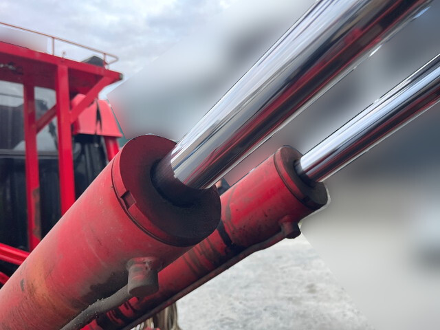 日野レンジャーコンテナ専用車中型（4t）[写真09]