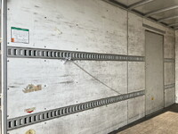 いすゞエルフアルミバン小型（2t・3t）[写真12]