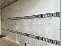 いすゞエルフアルミバン小型（2t・3t）[写真13]