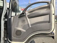 いすゞエルフアルミバン小型（2t・3t）[写真29]