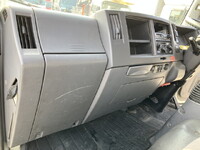 いすゞエルフアルミバン小型（2t・3t）[写真30]