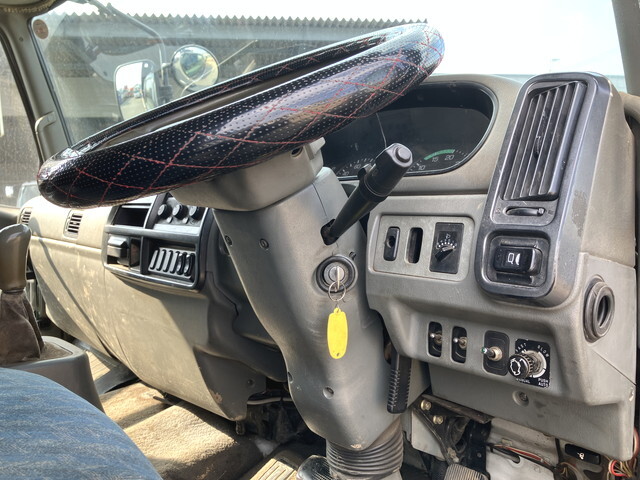 三菱ふそうファイターセルフローダー増トン（6t・8t）[写真33]