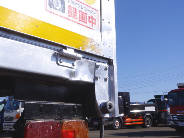 日野レンジャーアルミブロック増トン（6t・8t）[写真24]