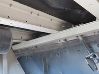 三菱ふそうスーパーグレートアルミウイング大型（10t）[写真14]