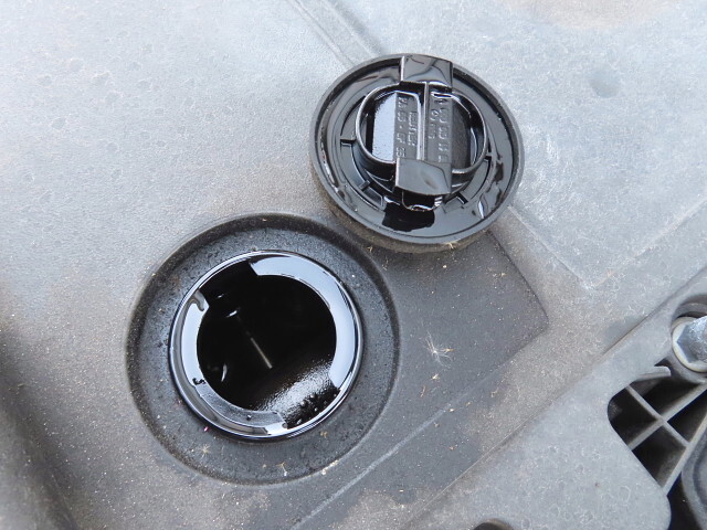 三菱ふそうスーパーグレートアルミウイング大型（10t）[写真20]