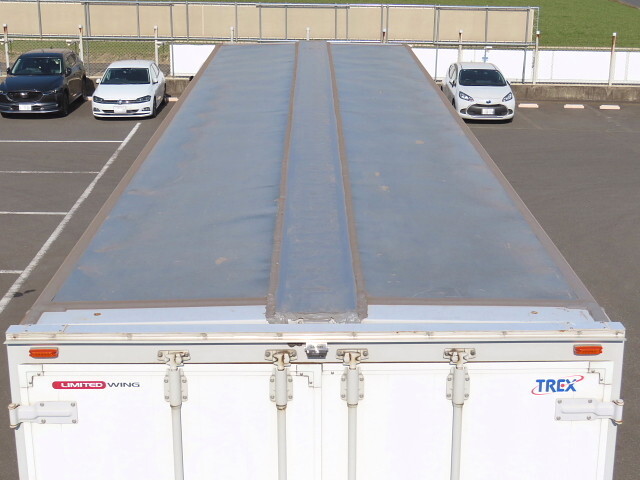 三菱ふそうスーパーグレートアルミウイング大型（10t）[写真07]