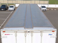 三菱ふそうスーパーグレートアルミウイング大型（10t）[写真08]