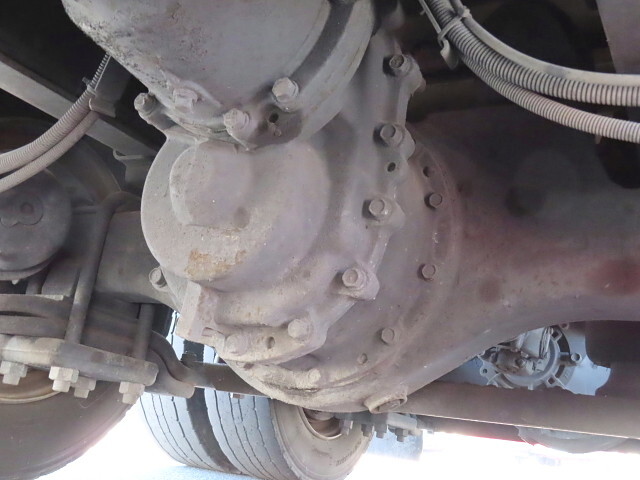 三菱ふそうスーパーグレートアルミウイング大型（10t）[写真09]