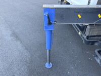 いすゞエルフクレーン4段小型（2t・3t）[写真31]