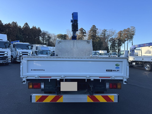 いすゞエルフクレーン4段小型（2t・3t）[写真06]