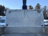 いすゞエルフクレーン4段小型（2t・3t）[写真10]