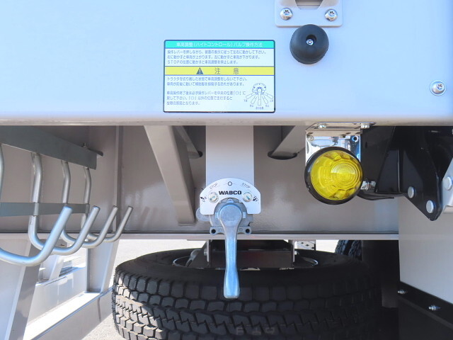 その他のメーカーその他の車種ウイングトレーラー大型（10t）[写真21]