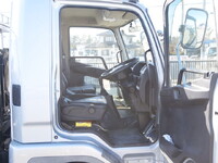 三菱ふそうファイターコンテナ専用車中型（4t）[写真28]