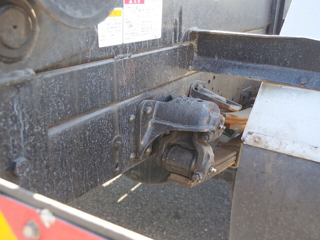 三菱ふそうファイターコンテナ専用車中型（4t）[写真05]