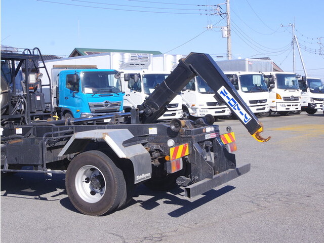 三菱ふそうファイターコンテナ専用車中型（4t）[写真08]