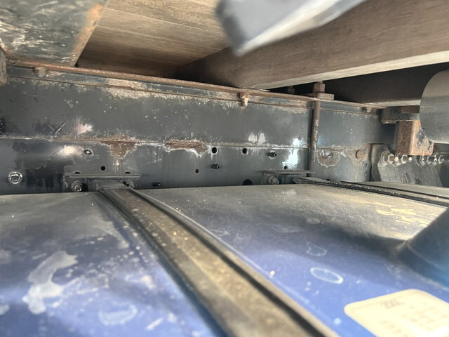 日野プロフィアアルミブロック大型（10t）[写真27]