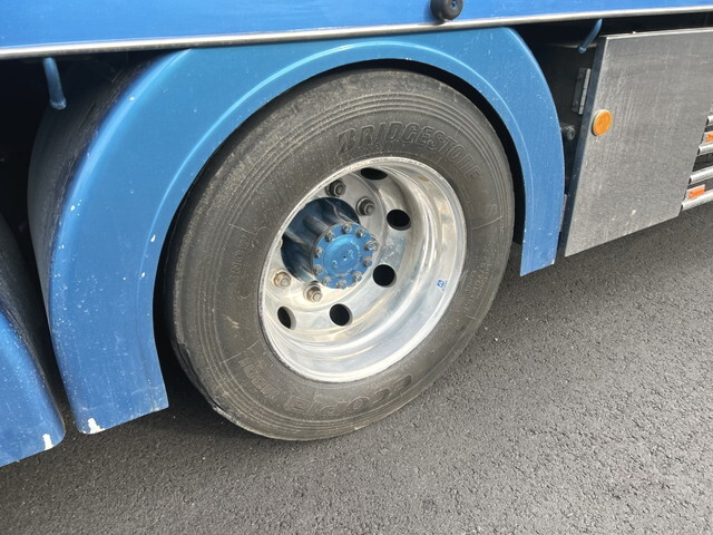 日野プロフィアアルミブロック大型（10t）[写真29]