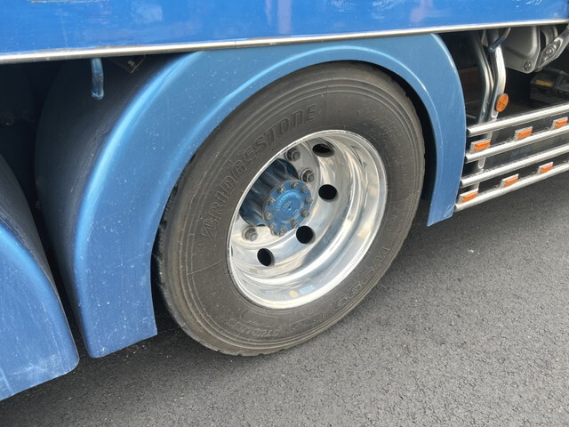 日野プロフィアアルミブロック大型（10t）[写真33]