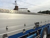 日野プロフィアアルミブロック大型（10t）[写真39]