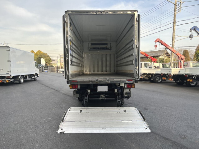 いすゞエルフ冷凍車（冷蔵車）小型（2t・3t）[写真17]