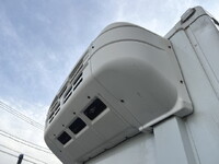 いすゞエルフ冷凍車（冷蔵車）小型（2t・3t）[写真28]