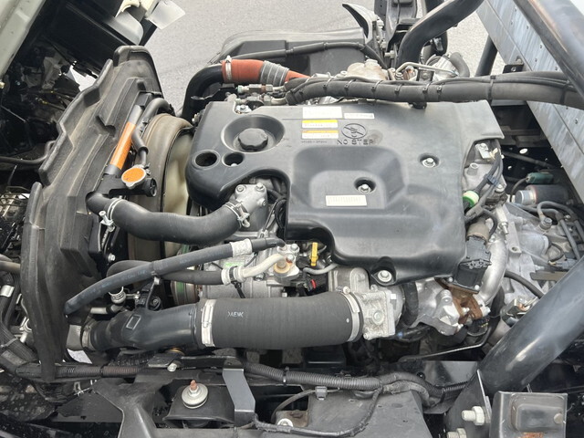 いすゞエルフ冷凍車（冷蔵車）小型（2t・3t）[写真28]