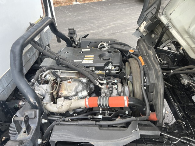 いすゞエルフ冷凍車（冷蔵車）小型（2t・3t）[写真30]