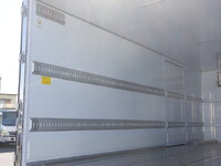 三菱ふそうファイター冷凍車（冷蔵車）中型（4t）[写真14]