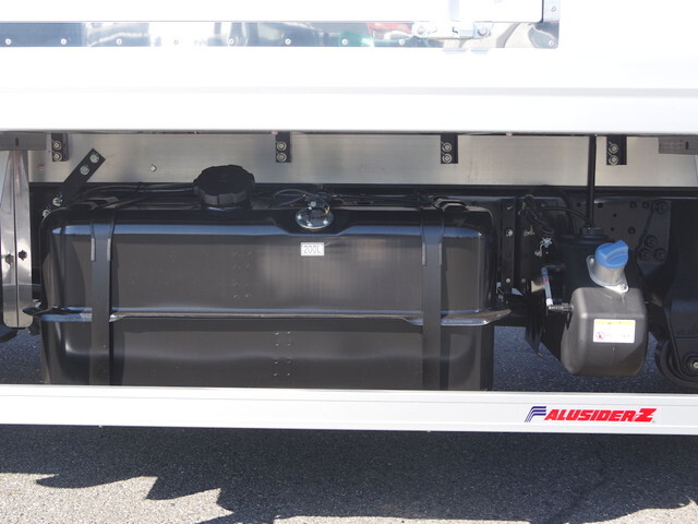 三菱ふそうファイター冷凍車（冷蔵車）中型（4t）[写真16]