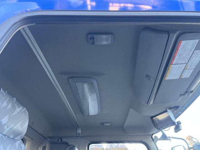 日野レンジャーコンテナ専用車中型（4t）[写真06]