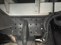 三菱ふそうキャンターアルミバン小型（2t・3t）[写真22]