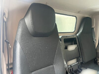 三菱ふそうキャンターアルミバン小型（2t・3t）[写真27]