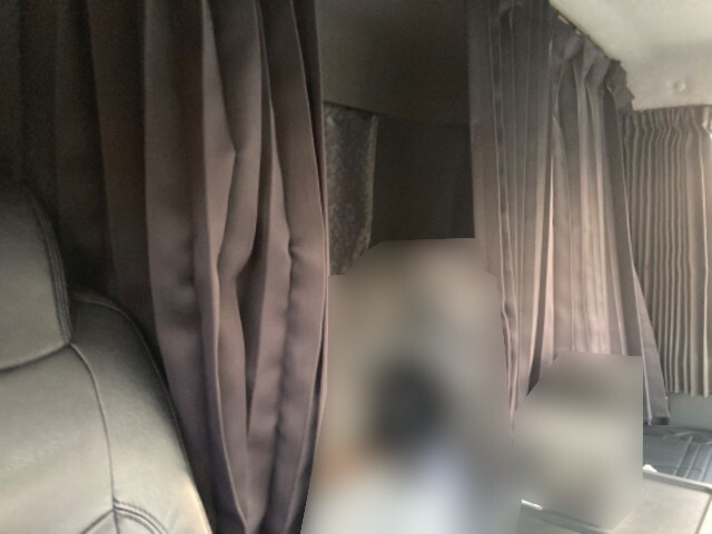 いすゞギガダンプ大型（10t）[写真32]