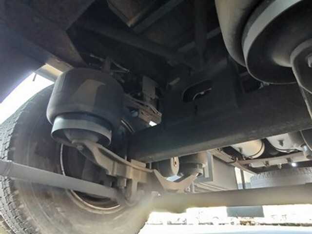 三菱ふそうスーパーグレートアルミブロック大型（10t）[写真12]