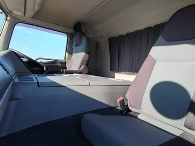 三菱ふそうスーパーグレートアルミブロック大型（10t）[写真21]