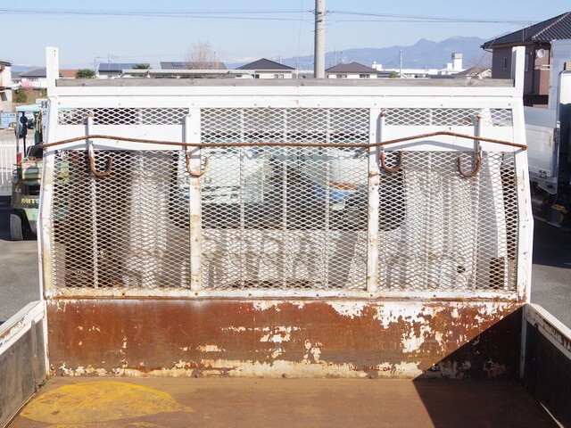 三菱ふそうファイター平ボディ中型（4t）[写真10]