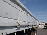 三菱ふそうファイター平ボディ中型（4t）[写真20]